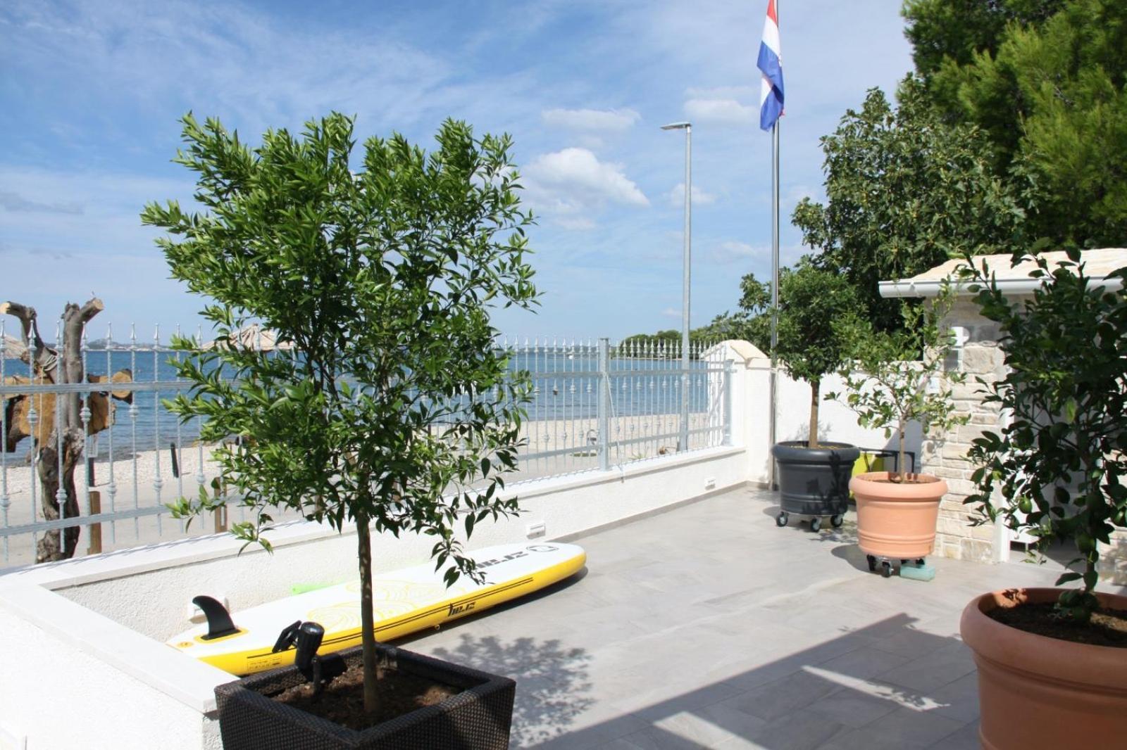 Apartments Lord Pirovac Bagian luar foto